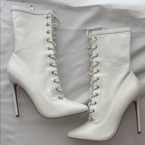 Steve Madden White Heeled Boots